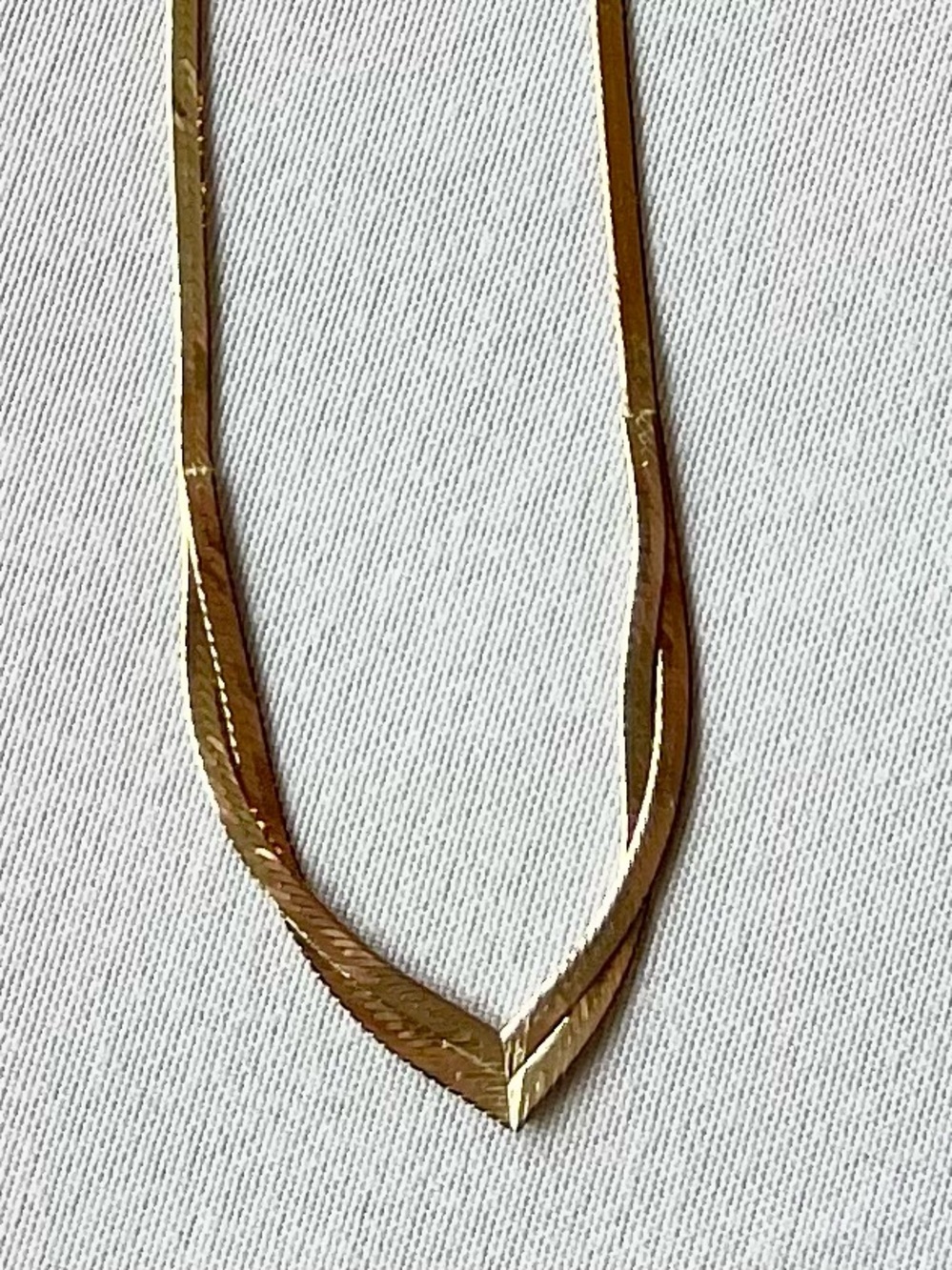 Vintage 14K Yellow Gold Layered Herringbone Chain V Necklace with Heart Center - Picture 8 of 11